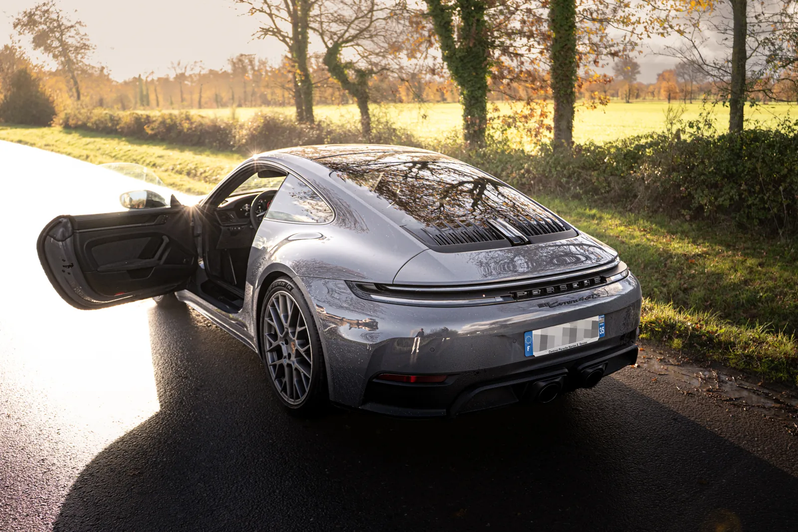 Porsche 992